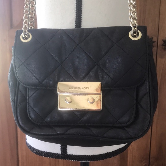 Michael Kors Crossbody In Black and Gold Quilted Nylon. - Picture 1 of 8